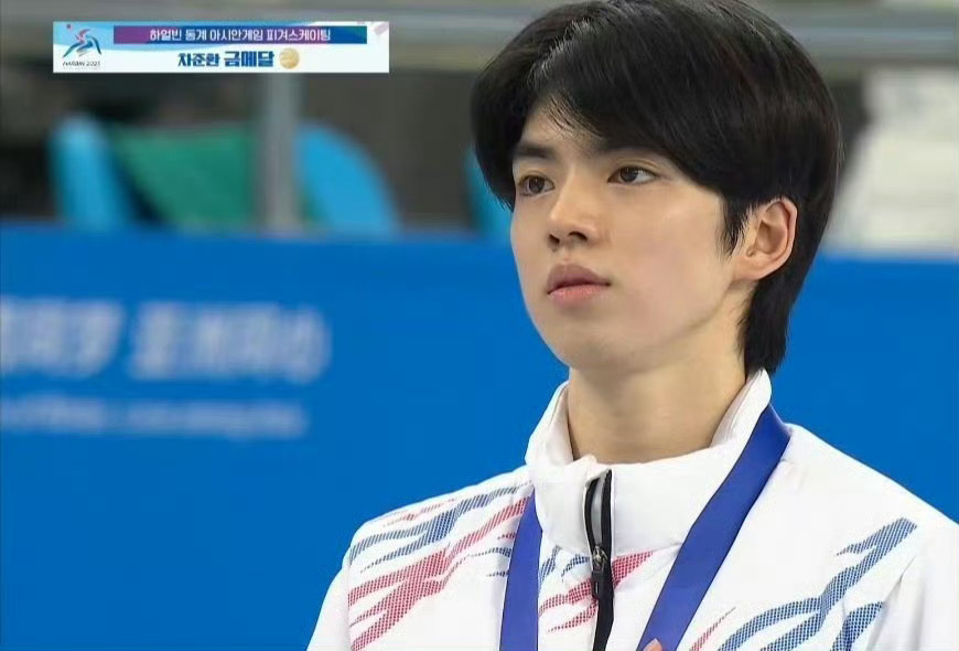 半岛体育亚洲官网-韩国选手在花样滑冰比赛中再次夺金