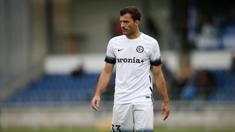 半岛体育登录-包含帕德博恩连续失利，保级形势岌岌可危的词条