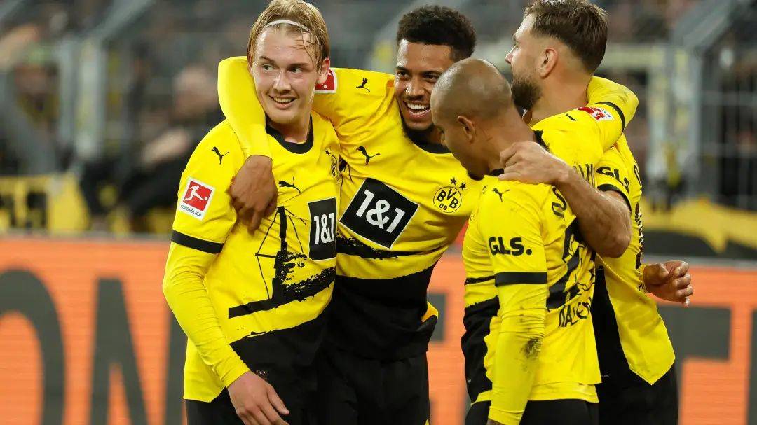 多特蒙德前锋连续独中两元,稳定球队进攻火力 多特蒙德前锋连续独中两元,稳定球队进攻火力