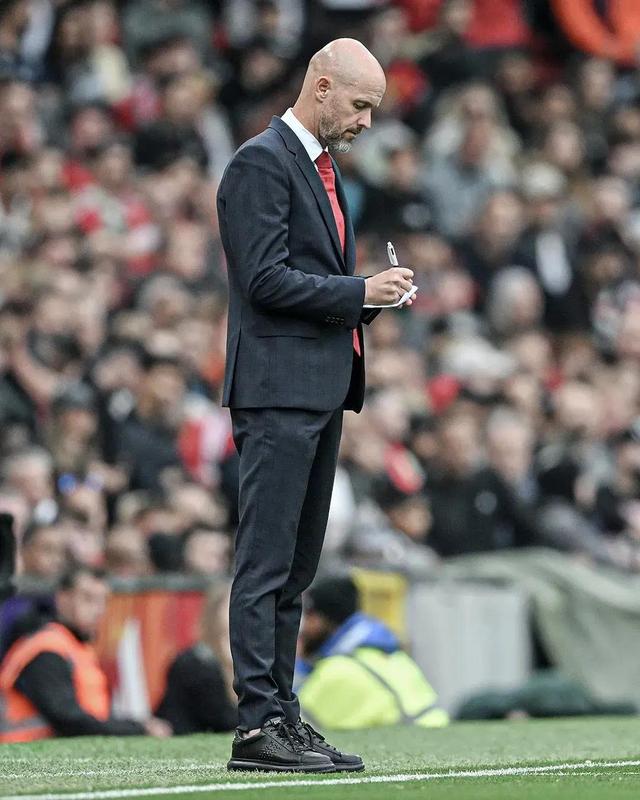 关于曼联客场输球，欧战席位岌岌可危的信息