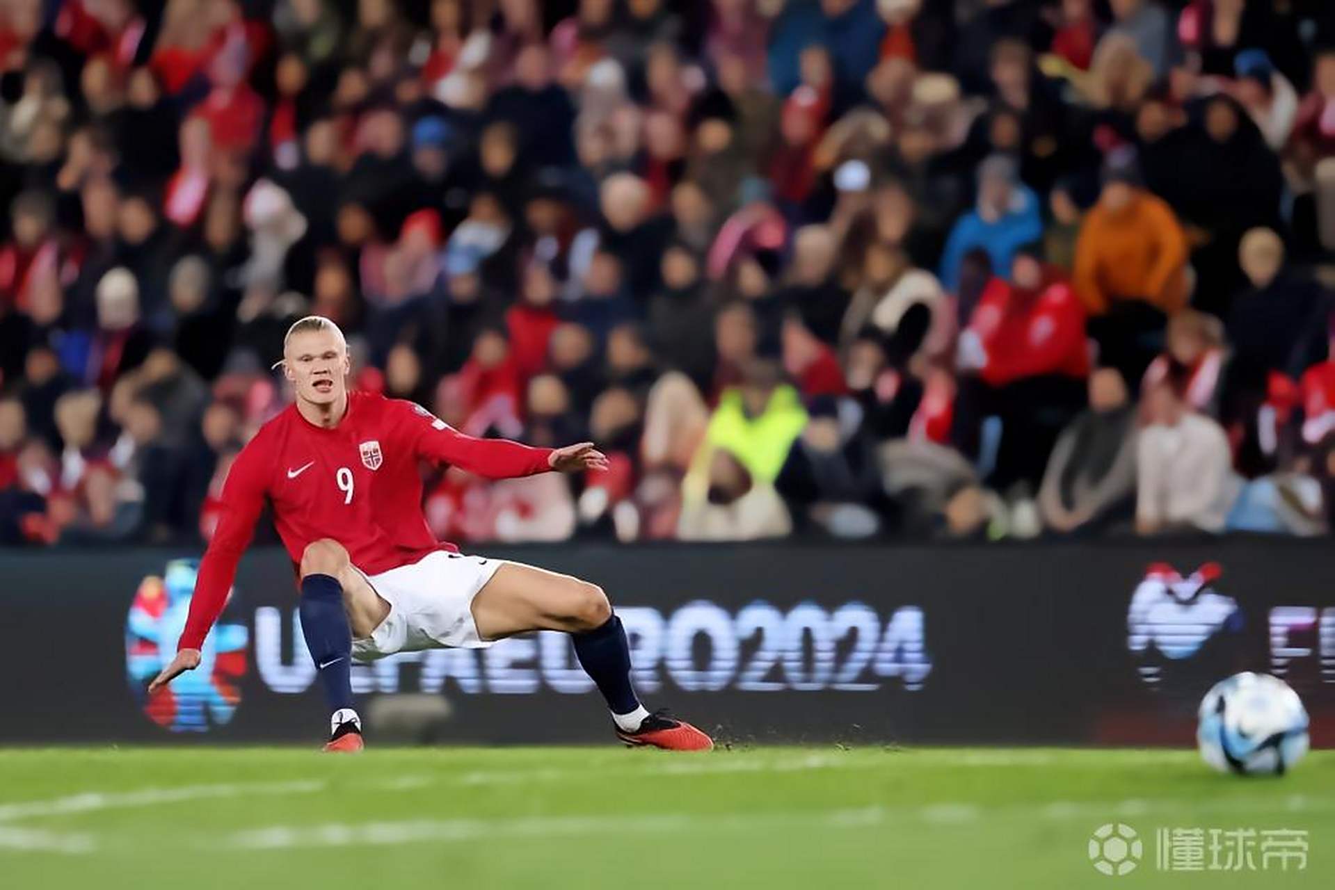 半岛体育官网-挪威队在预选赛中惊险晋级下一轮比赛