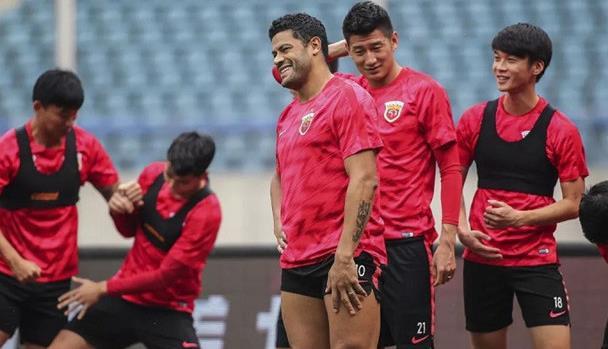 关于大连一方客场战平河北华夏幸福,保持不败的信息 关于大连一方客场战平河北华夏幸福,保持不败的信息