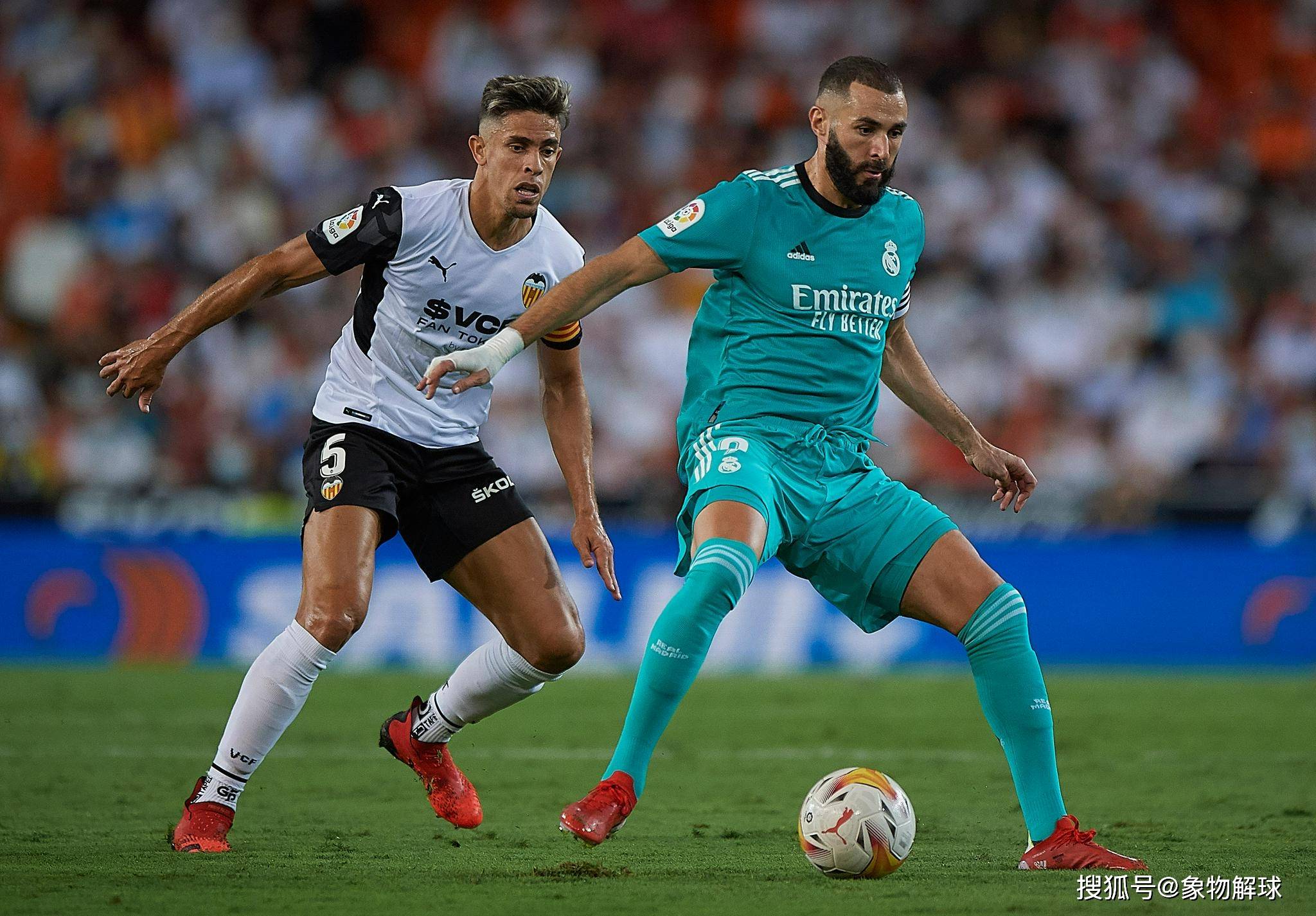 斯帕尔新任主帅到位，球队迎来新变革的简单介绍