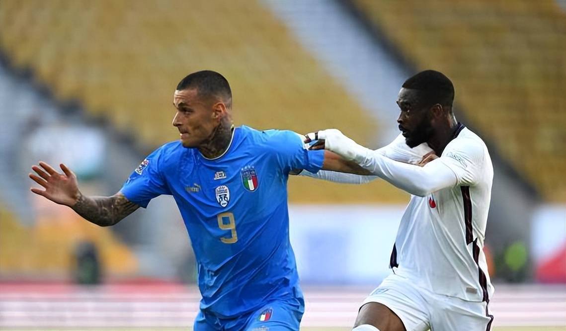 意大利全胜晋级,踩平英格兰晋级之路 意大利全胜晋级,踩平英格兰晋级之路