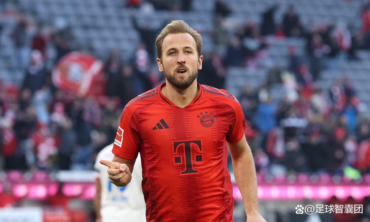 包含拜仁慕尼黑签下意甲射手，强化锋线实力的词条