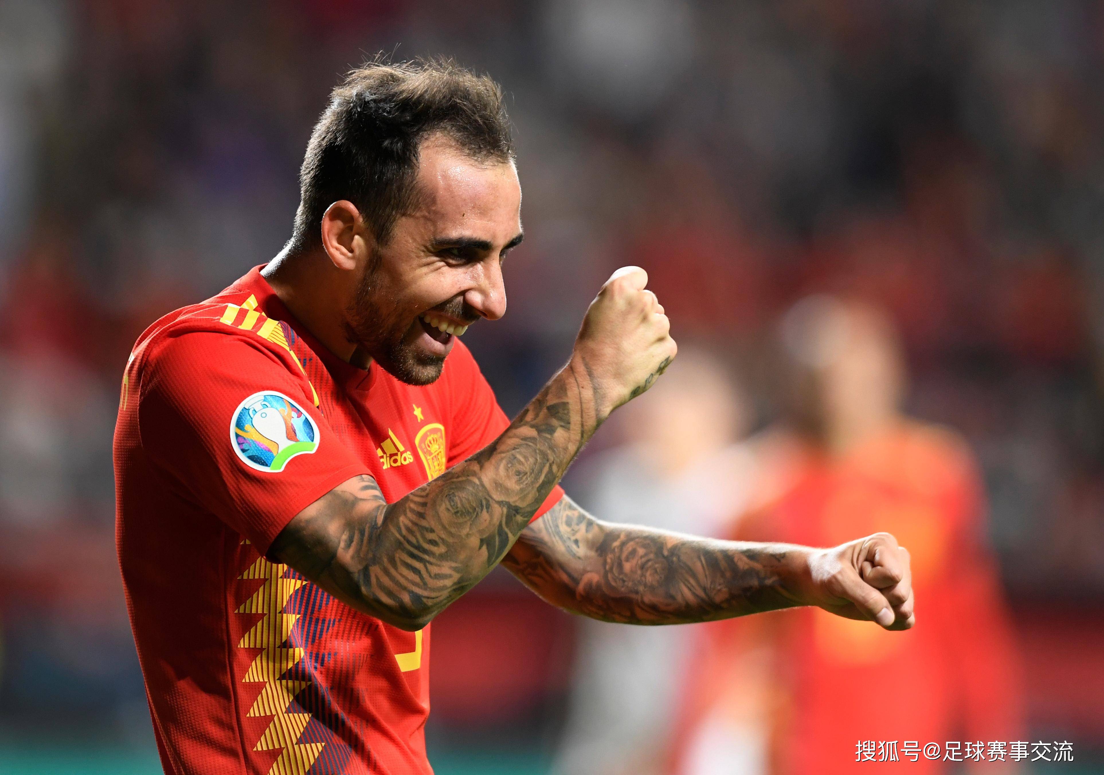 欧洲赛事火热开赛，球员们拼尽全力争夺胜利的简单介绍