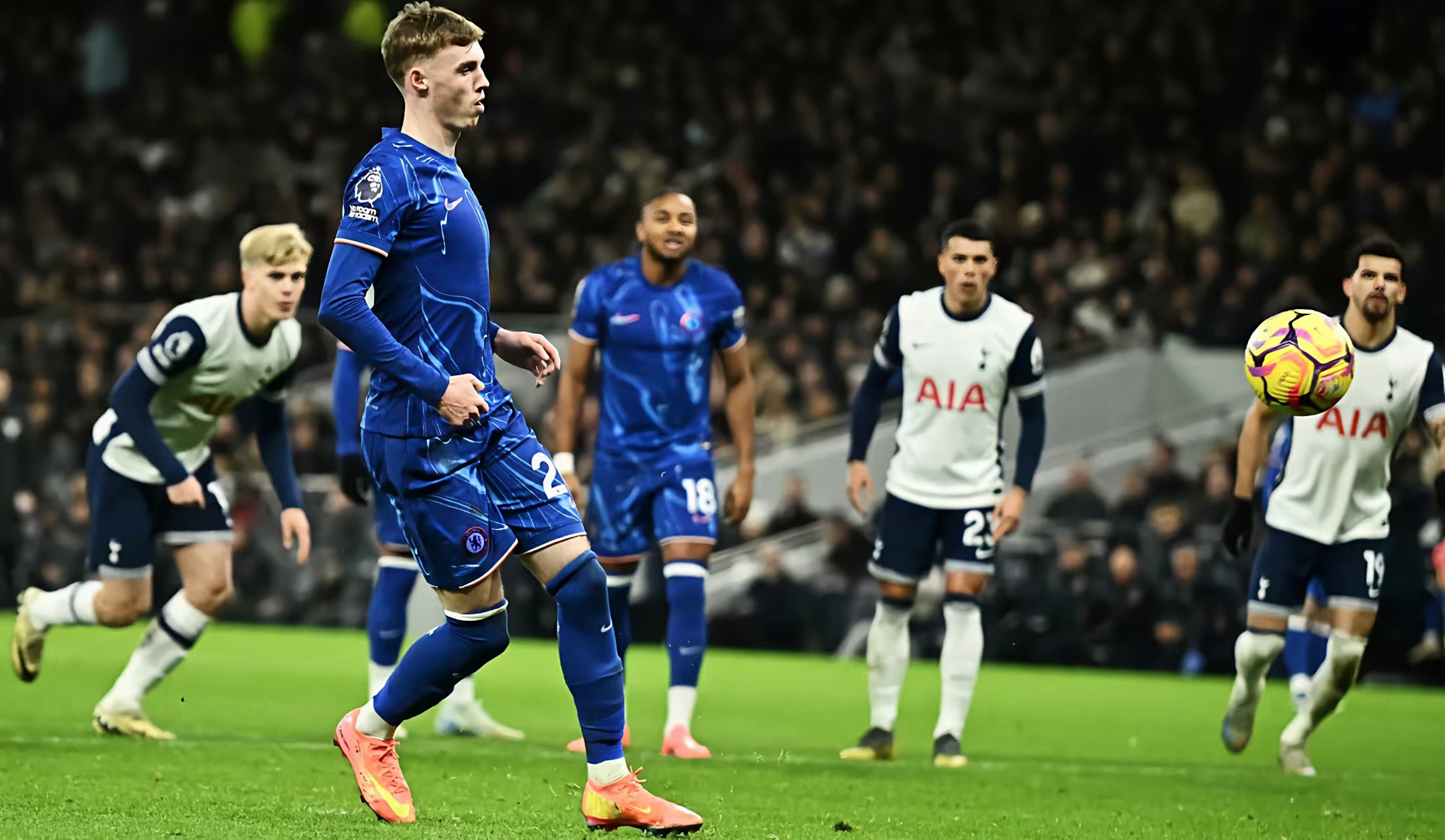 关于热刺绝地逆转难救，切尔西惨遇失利的信息