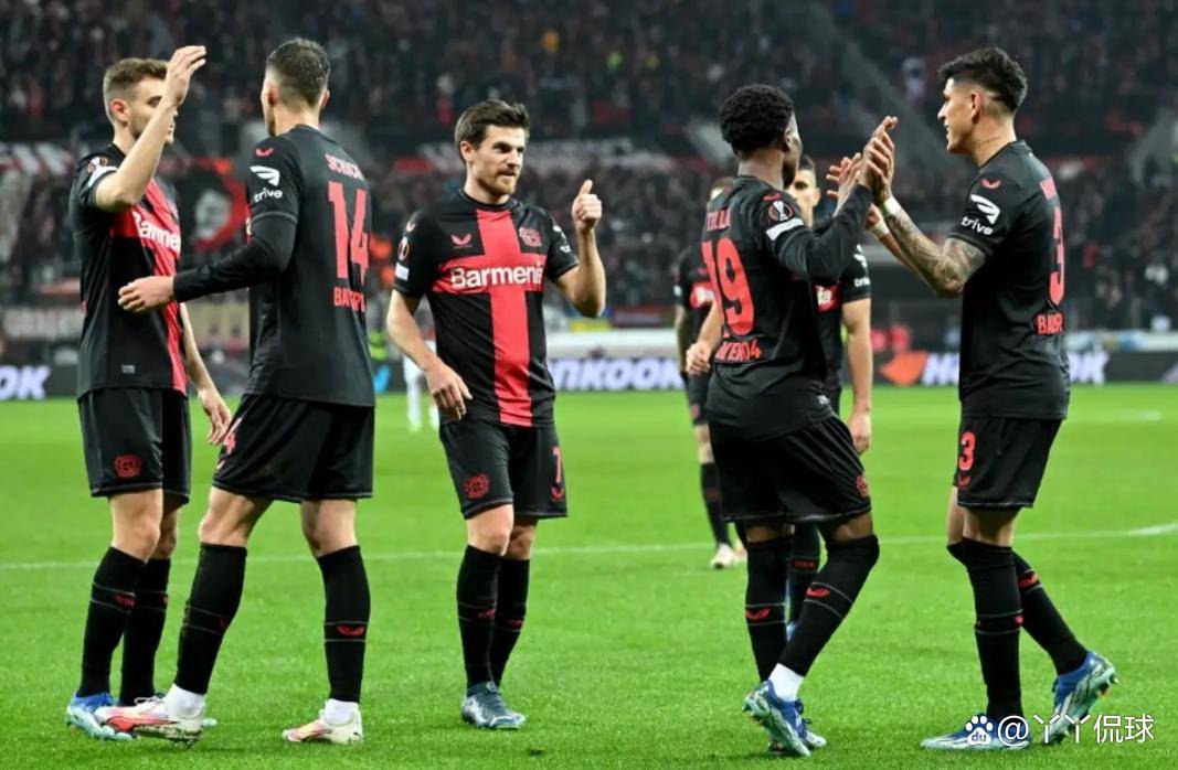 勒沃库森队豪取背水一胜,实力无敌 勒沃库森队豪取背水一胜,实力无敌