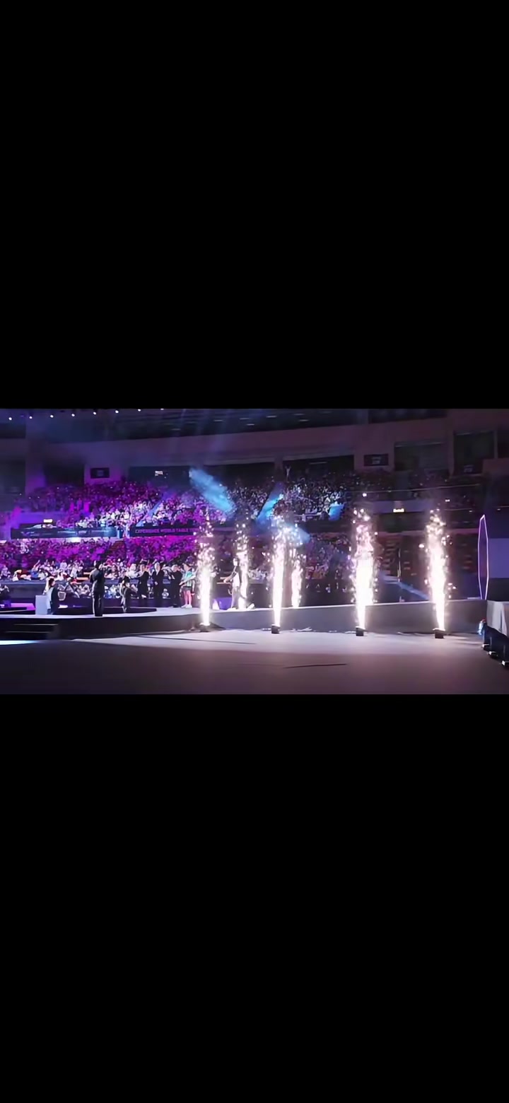 包含超强表现惊艳全场，球队实力显著，角逐风云的词条