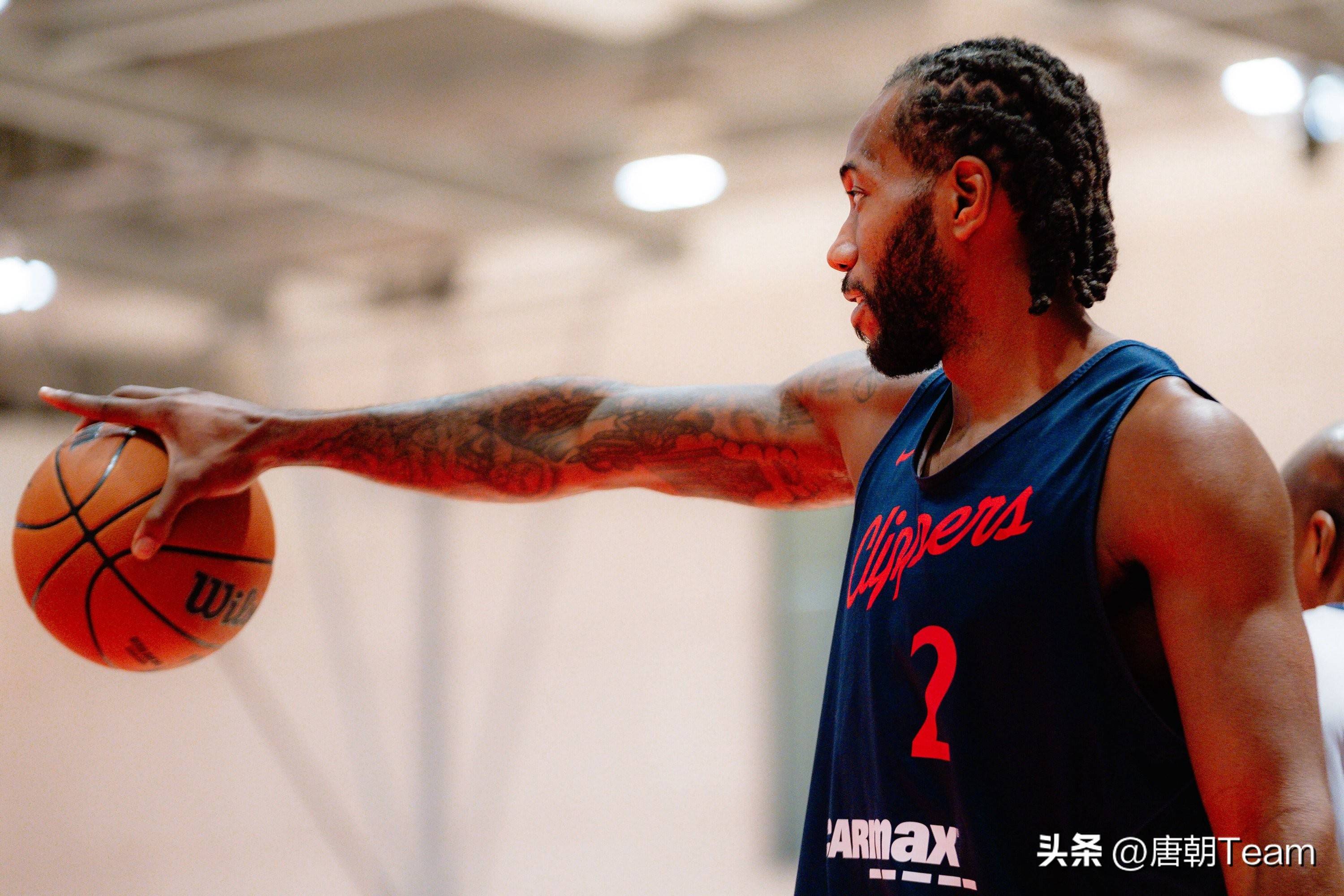 快船击败独行侠,继续保持胜利 快船击败独行侠,继续保持胜利