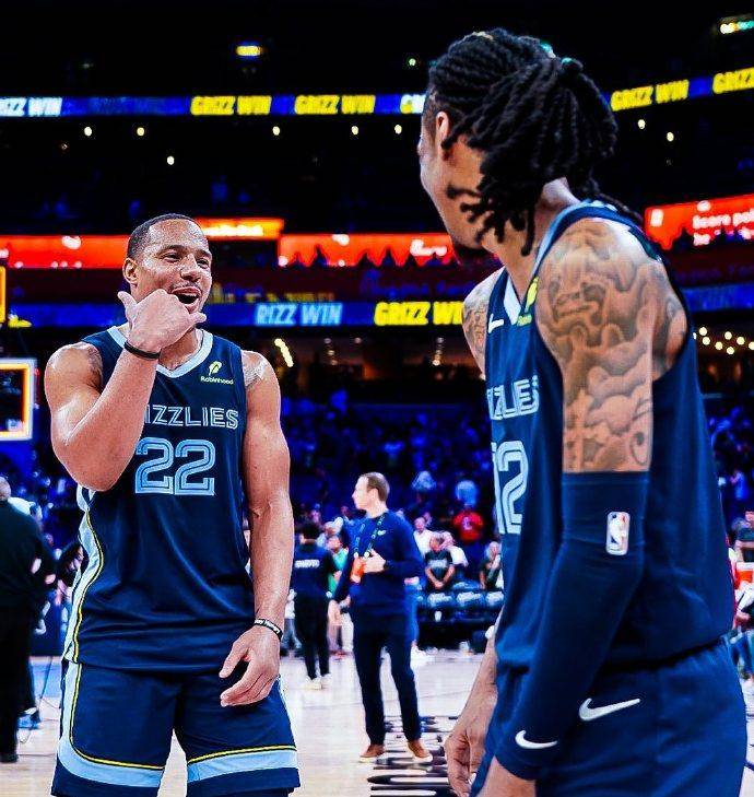 半岛体育竞技-关于「掘金击败灰熊，取得胜利」的信息