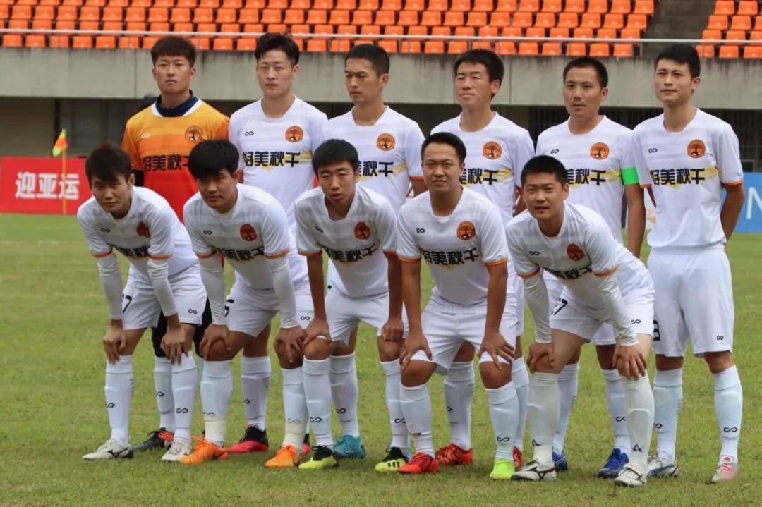 红黄牌频发，比赛节奏紧凑激烈的简单介绍